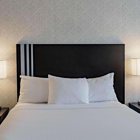 Park Inn By Radisson Edmonton Airport ليدوك المظهر الخارجي الصورة