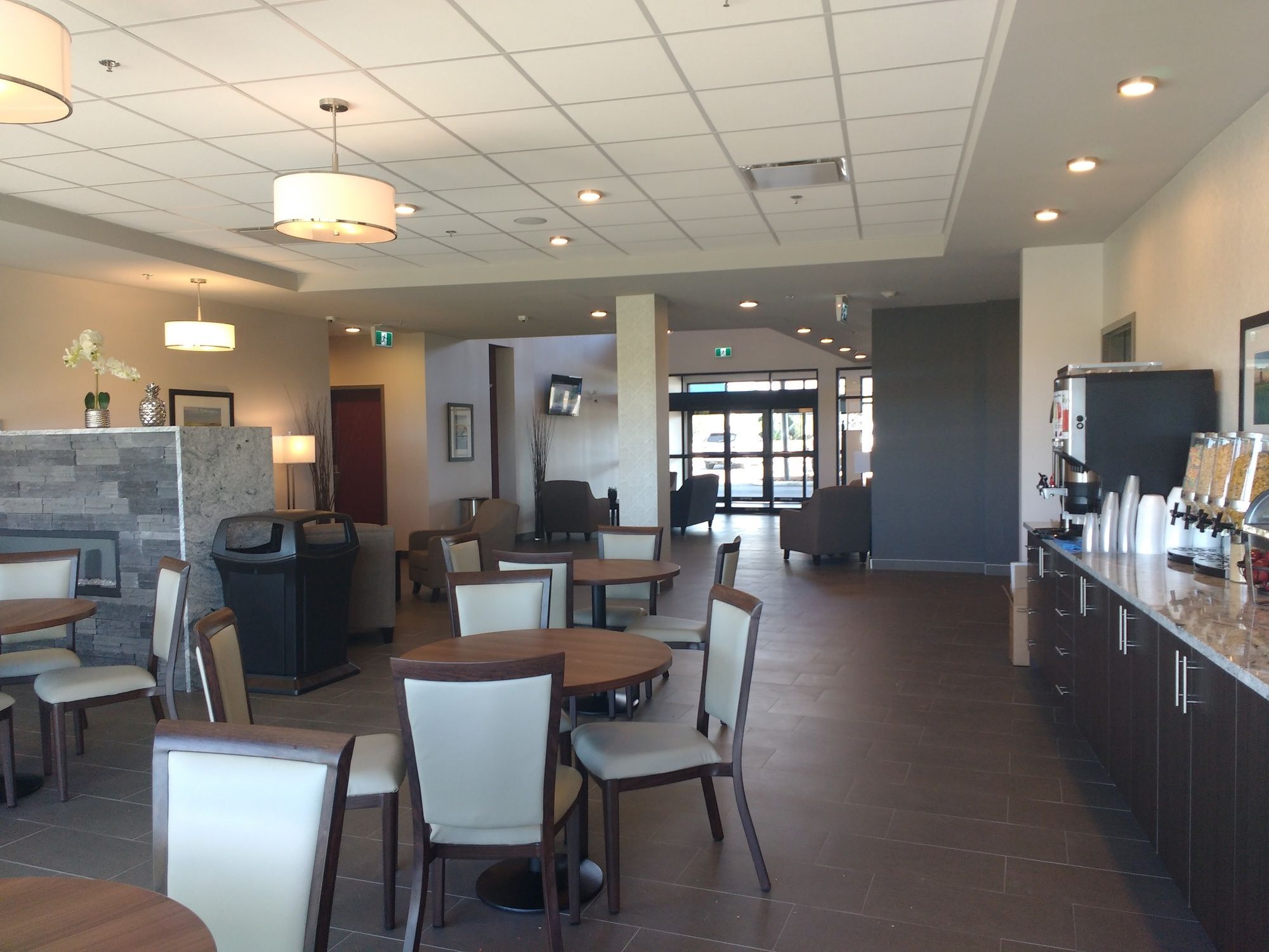 Park Inn By Radisson Edmonton Airport ليدوك المظهر الخارجي الصورة